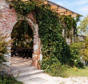 Konrad-Poswiata-tawerna-3-400x284