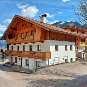 230599250_145861401019865_4334163144079791114_n