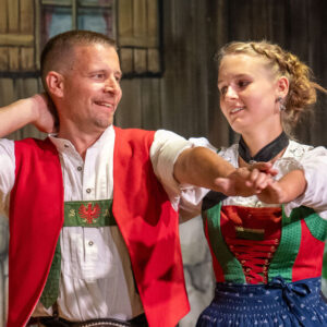 csm_Figurentanz_2_a906a1462e